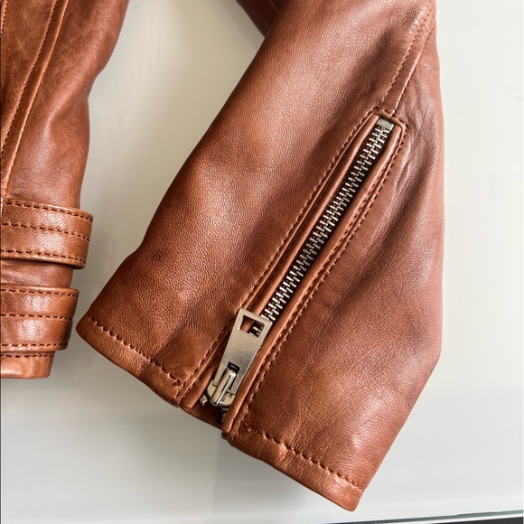 Brown Leather Jacket (Size L) - Picture 2 of 3